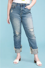 Load image into Gallery viewer, Judy Blue Relaxed Fit Cuffed Destroyed
