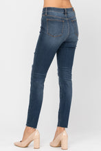 Load image into Gallery viewer, Judy Blue High Waist Leopard Patch Skinny
