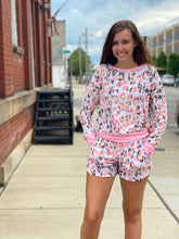 Load image into Gallery viewer, Cheetah Print Knit Shorts
