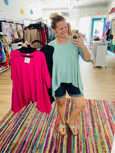 Load image into Gallery viewer, Side Point Knit Tunic
