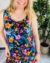 Load image into Gallery viewer, Vaca Floral Jumpsuit
