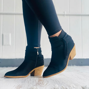Corky’s Topknot Boot