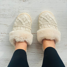 Load image into Gallery viewer, Corky’s PURL Slipper
