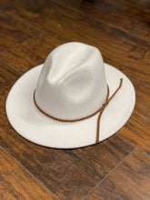 Load image into Gallery viewer, Wool Fedora Hat
