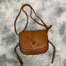 Load image into Gallery viewer, Crossbody Clutch With Fringe
