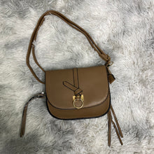 Load image into Gallery viewer, Crossbody Clutch With Fringe
